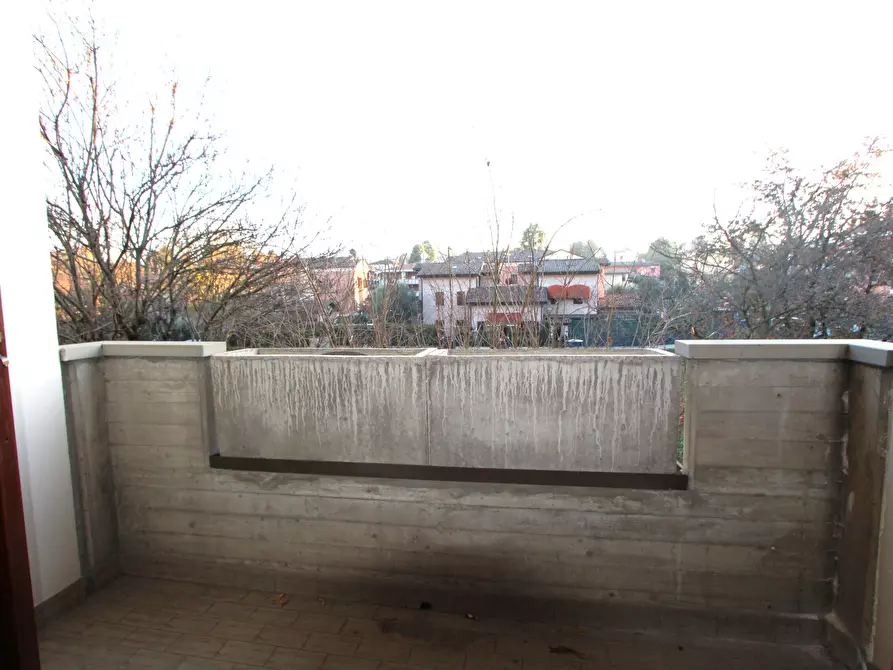 Immagine 33 di Villetta a schiera in vendita  in Via Pietro Nenni 26 a Valsamoggia