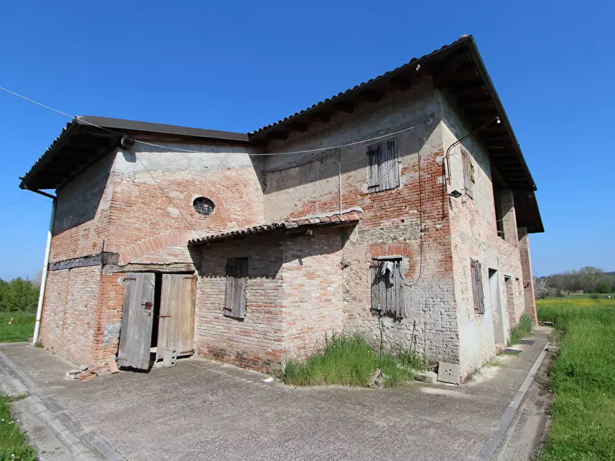Immagine 25 di Porzione di casa in vendita  in Viale M. di Canossa a Valsamoggia