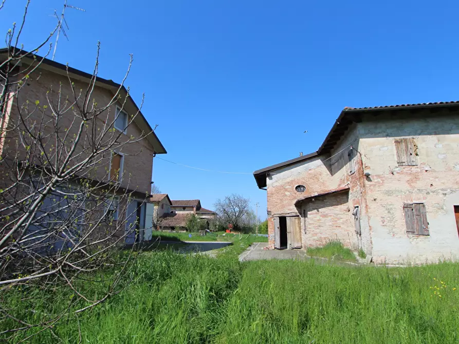 Immagine 22 di Porzione di casa in vendita  in Viale M. di Canossa a Valsamoggia
