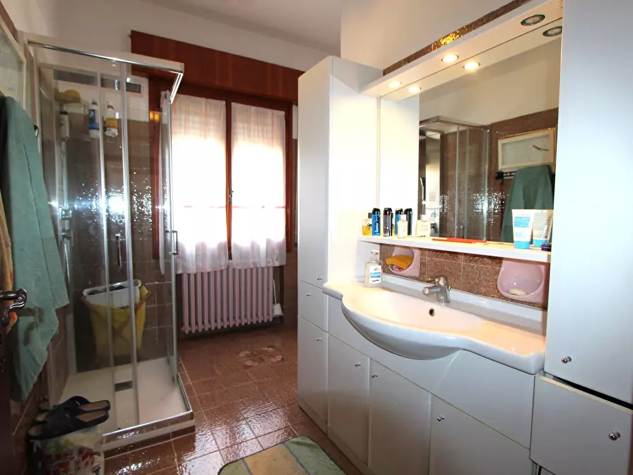 Immagine 7 di Casa indipendente in vendita  in Via Panzanesa a Valsamoggia