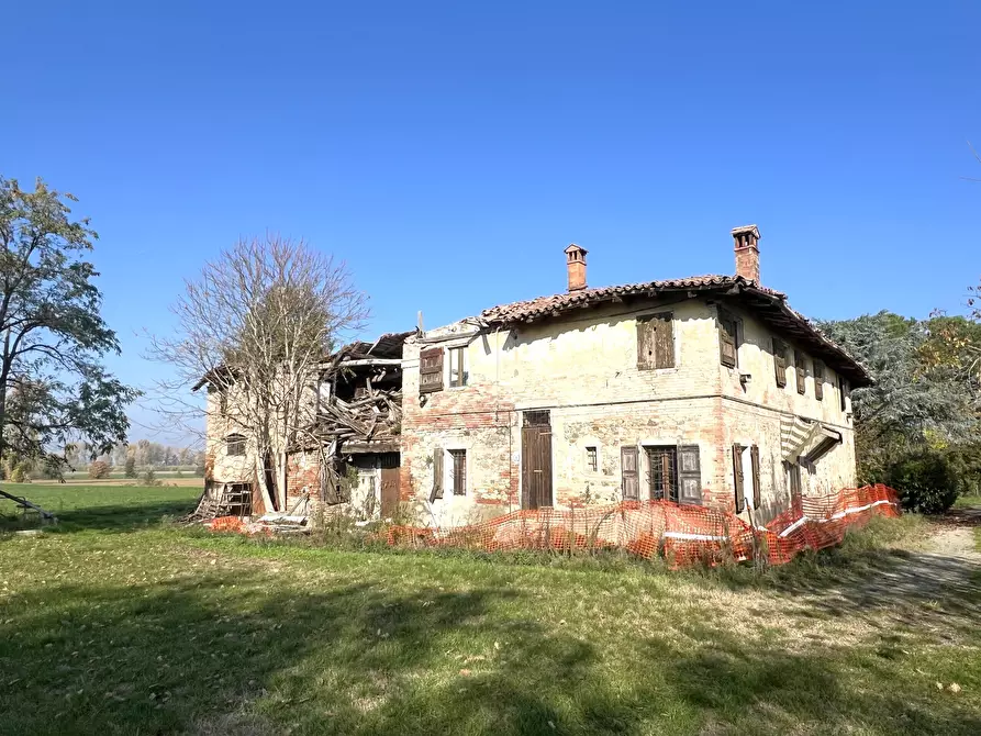 Immagine 3 di Rustico / casale in vendita  in Via Ca' Rossa a Valsamoggia