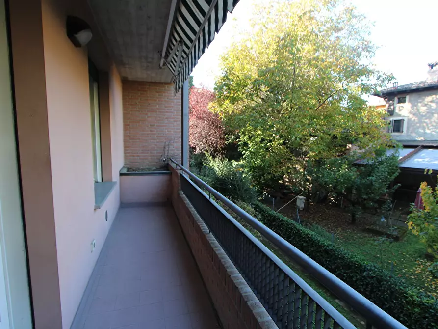 Immagine 10 di Appartamento in vendita  in Viale dell'Indipendenza a Valsamoggia