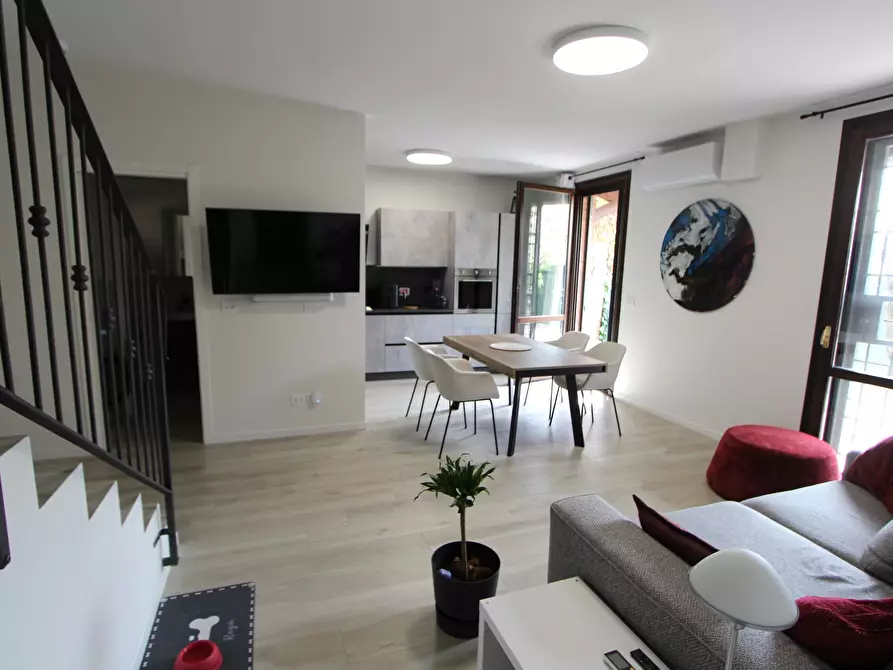 Immagine 22 di Porzione di casa in vendita  in Via Prati di Soletto a Valsamoggia