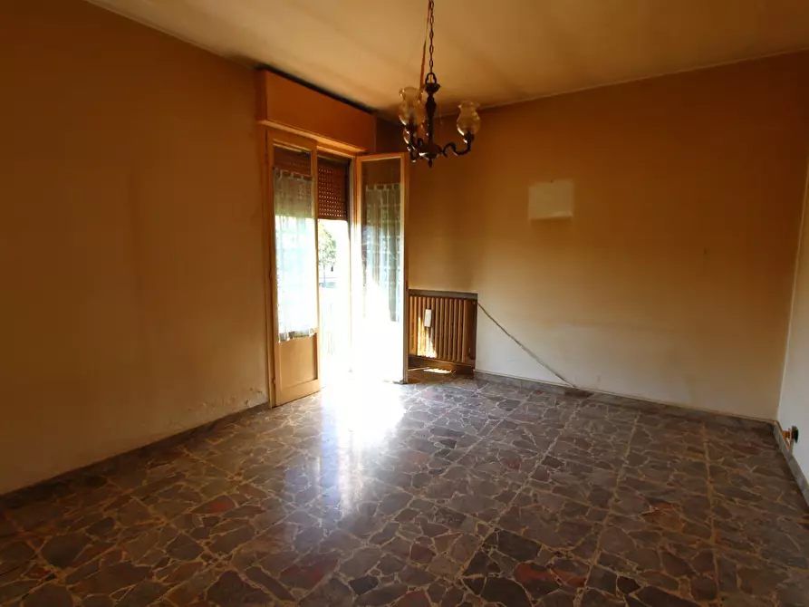 Immagine 38 di Porzione di casa in vendita  in Viale M. di Canossa a Valsamoggia