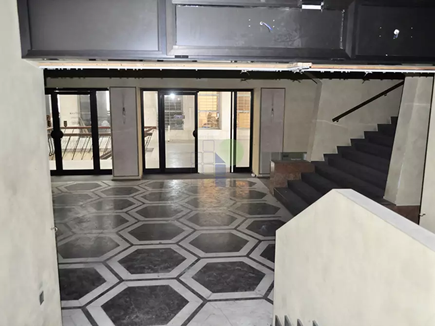 Immagine 12 di Capannone industriale in affitto  in Piazza Grande 55 a Livorno