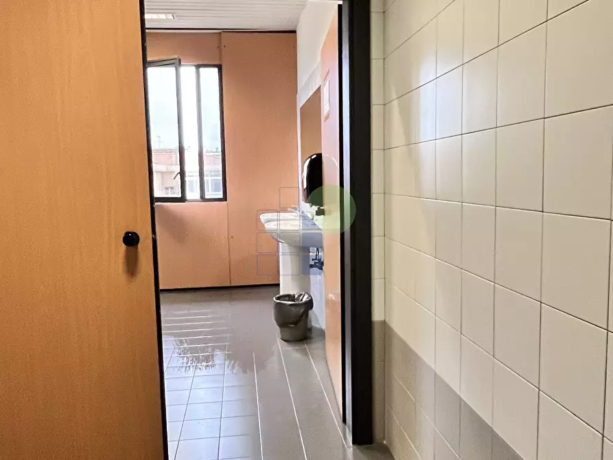 Immagine 11 di Ufficio in affitto  in Via Toscana 6 a Livorno