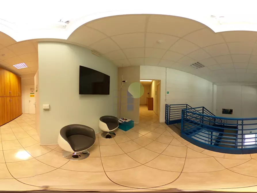 Immagine 12 di Attività artigianale in vendita  in Via  Cimarosa 55 a Livorno