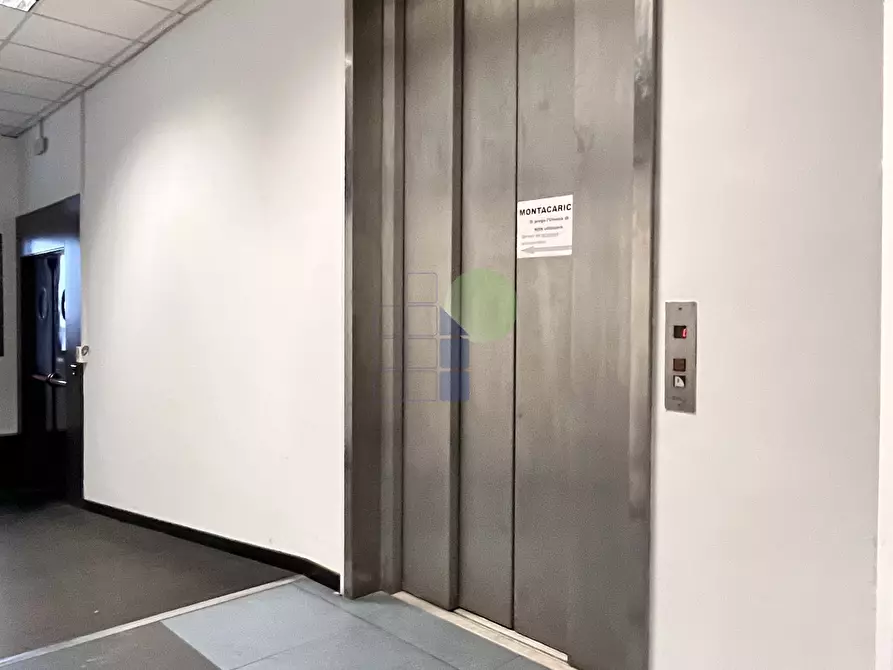 Immagine 12 di Ufficio in affitto  in Via Toscana 6 a Livorno