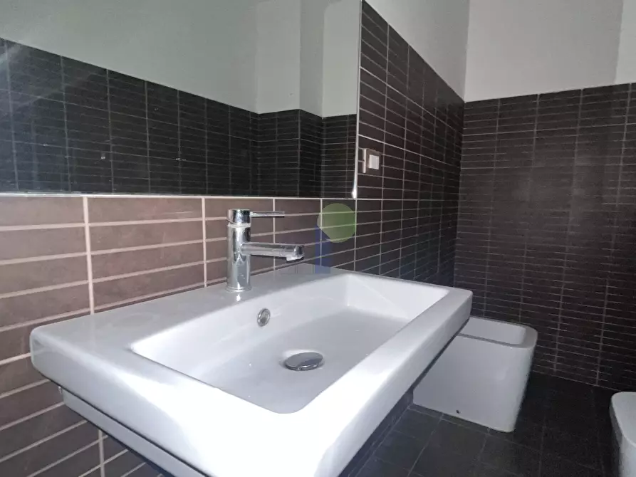 Immagine 20 di Ufficio in affitto  in Scali Cerere 31 a Livorno