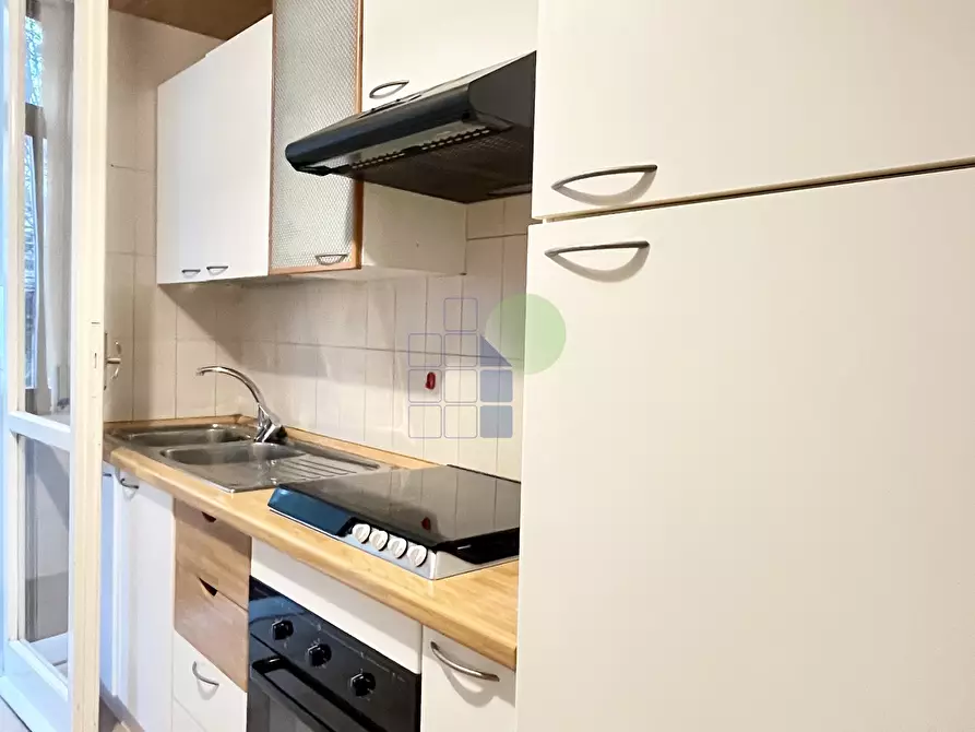 Immagine 35 di Pentalocale in vendita  in Via Calzabigi 110 a Livorno