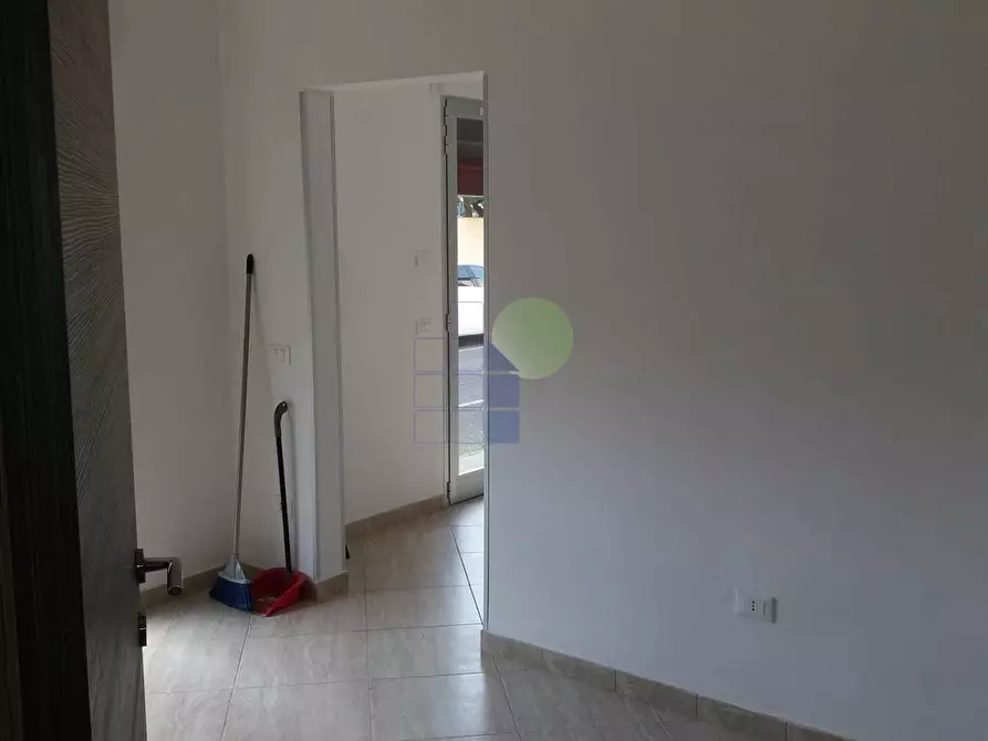 Immagine 4 di Capannone industriale in vendita  in Via Toscana 34 a Livorno