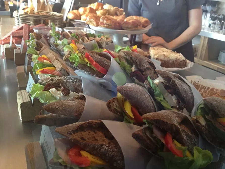 Immagine 7 di Bar / Ristorante in vendita  in Via San Giovanni a Livorno