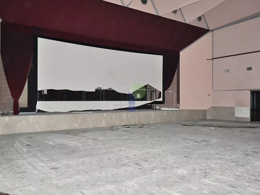 Immagine 6 di Capannone industriale in affitto  in Piazza Grande 55 a Livorno