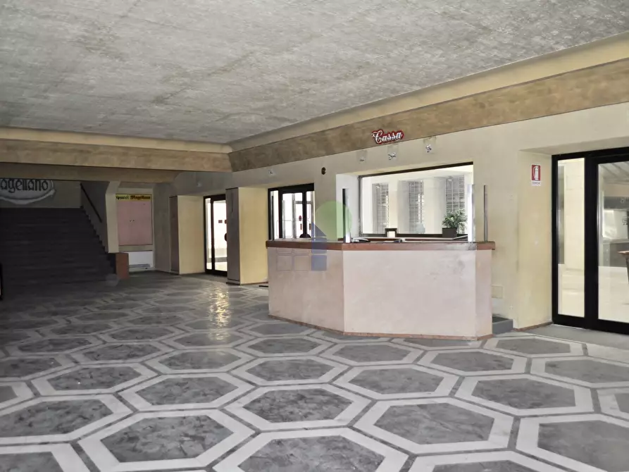 Immagine 5 di Capannone industriale in affitto  in Piazza Grande 55 a Livorno