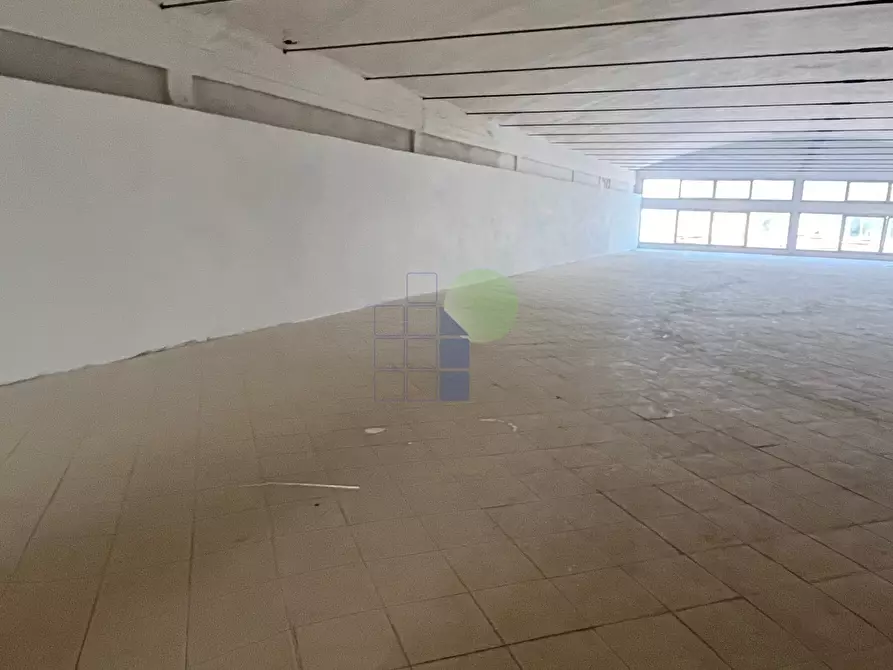 Immagine 19 di Attività artigianale in affitto  in Via Pian di Rota a Livorno