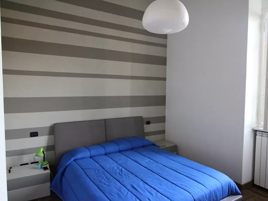 Immagine 11 di Trilocale in affitto  a Arona