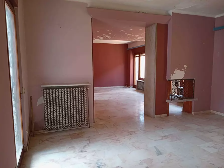casa indipendente in vendita ad Arona