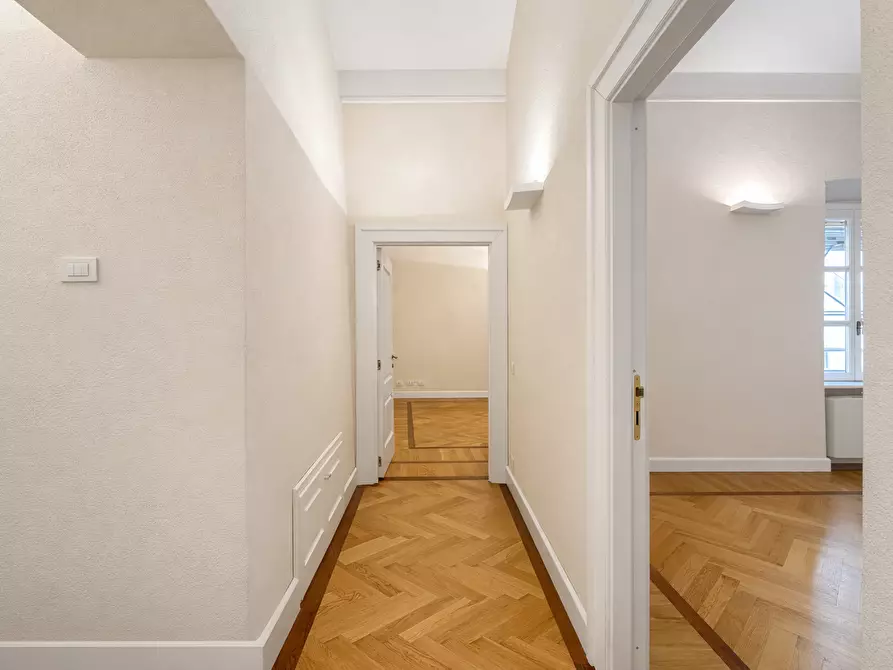 Immagine 7 di Quadrilocale in affitto  in Via San Carlo 1 a Arona