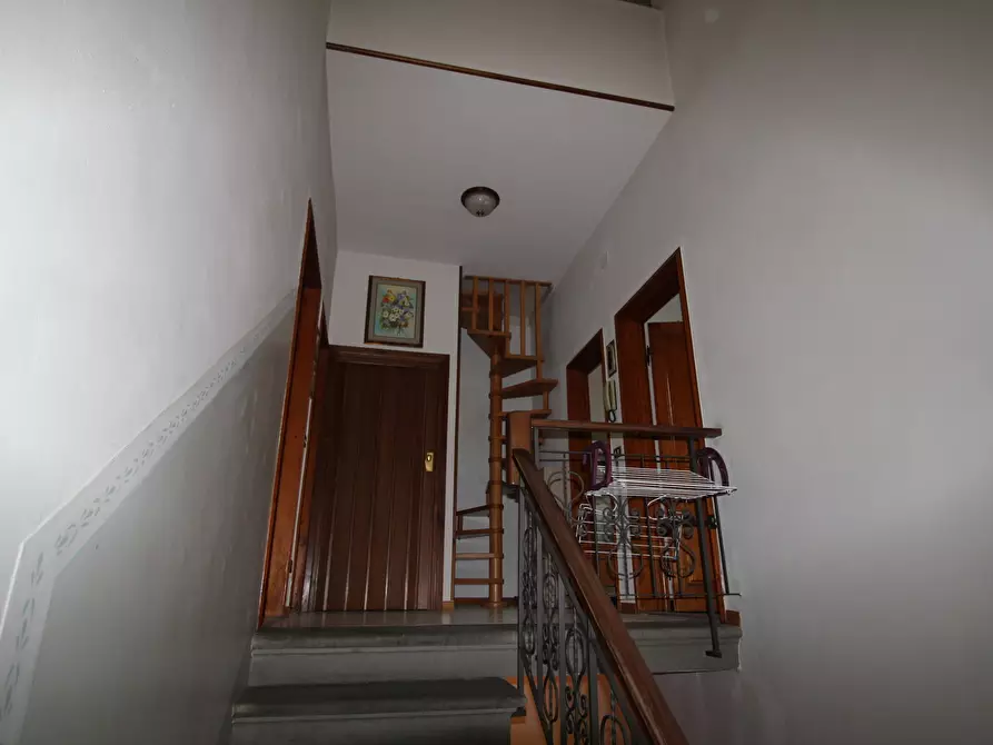 Immagine 44 di Terratetto in vendita  in Via di Rocca Tedalda a Firenze