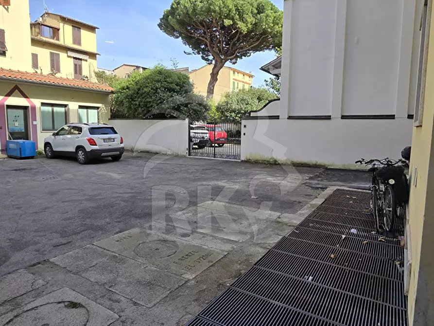 Immagine 6 di Garage in vendita  in Via Masaccio 176 a Firenze