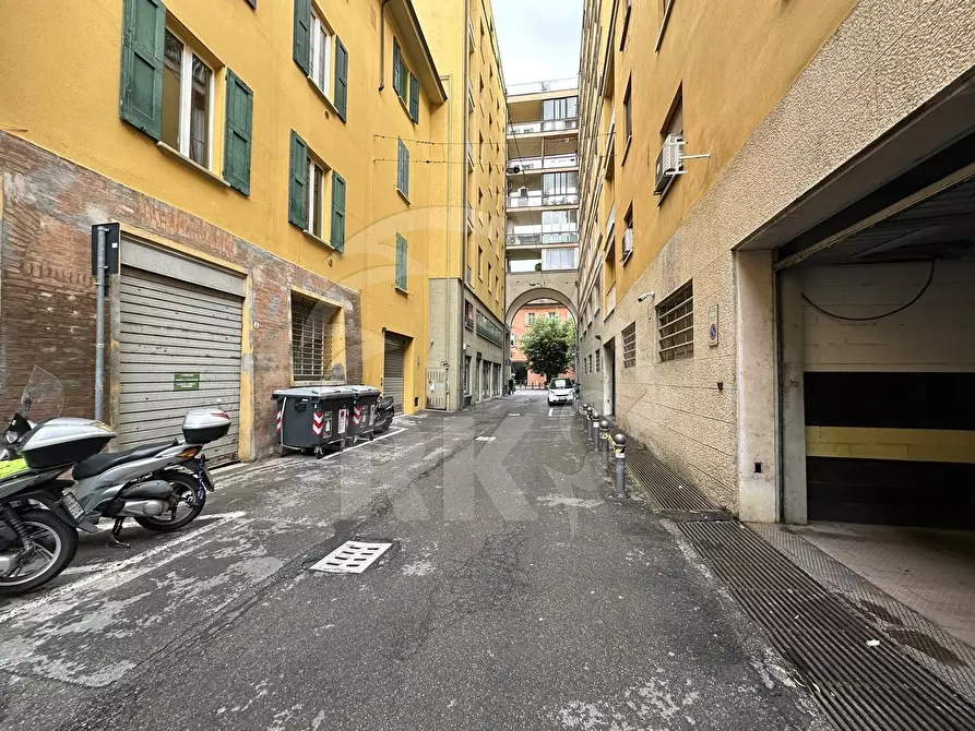 Immagine 2 di Ufficio in affitto  in Vicolo Sant'Arcangelo 2 a Bologna