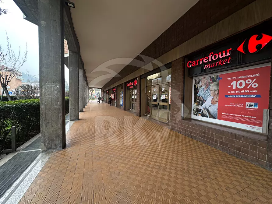 Immagine 26 di Quadrilocale in vendita  in Via Don Luigi Sturzo 37 a Bologna