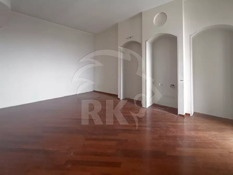 Immagine 7 di Quadrilocale in vendita  in Via Don Luigi Sturzo 37 a Bologna