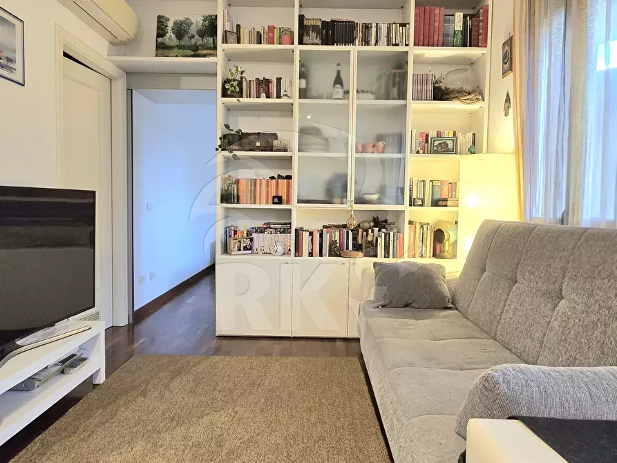 Immagine 9 di Bilocale in affitto  in Via Sante Vincenzi 46 a Bologna