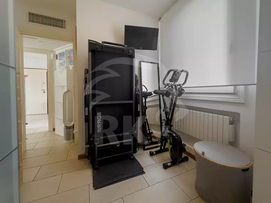 Immagine 16 di Quadrilocale in affitto  in via dell'indipendenza 54 a Bologna