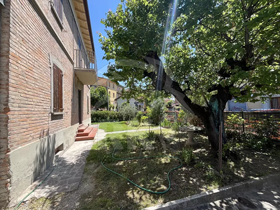 Immagine 1 di Villa in vendita  in Via Piana a Bologna
