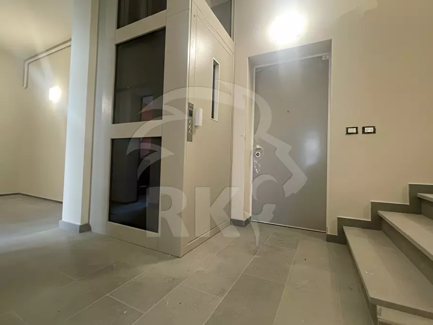 Immagine 10 di Monolocale in vendita  in via Castiglione 91 a Bologna