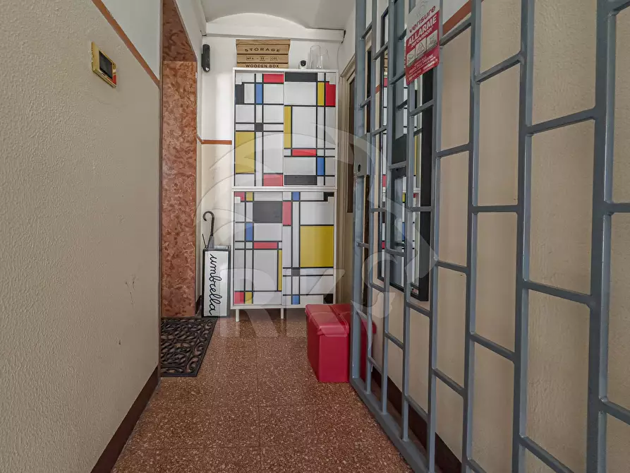 Immagine 23 di Quadrilocale in affitto  in via dell'indipendenza 54 a Bologna