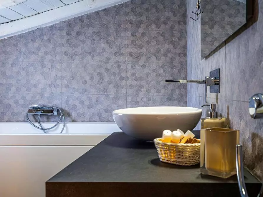 Immagine 18 di Appartamento in vendita  in Via delle Grazie a Siracusa