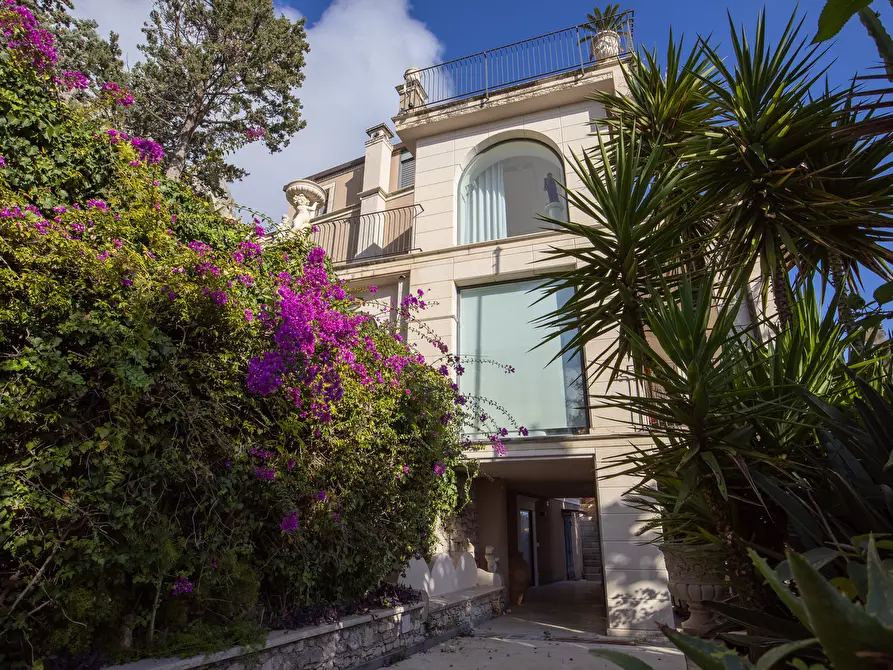 Immagine 128 di Villa in vendita  in Salita Giafari 25 a Taormina