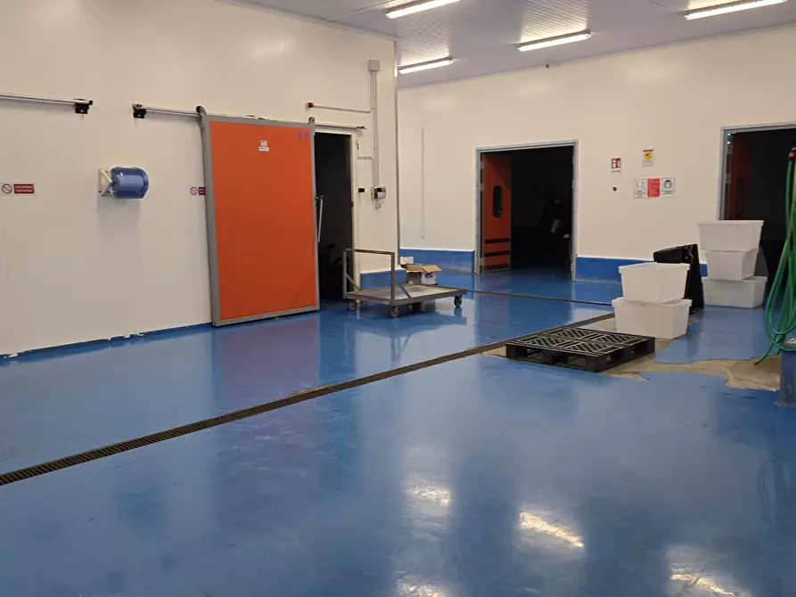 Immagine 2 di Capannone industriale in vendita  in Via Malta 100 a Siracusa