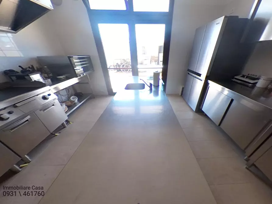 Immagine 17 di Villa in vendita  in Viale Edoardo Garrone 56 a Melilli