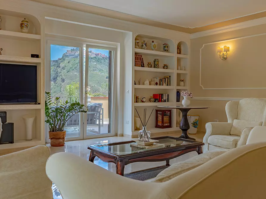 Immagine 119 di Villa in vendita  in Contrada Mastrissa a Taormina