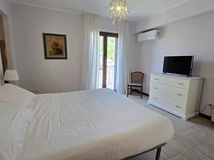 Immagine 89 di Villa in vendita  in SP10 41 a Taormina