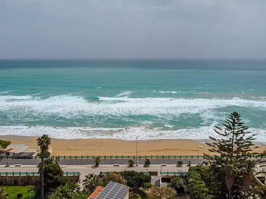 Immagine 45 di Villa in vendita  in lido di noto a Noto