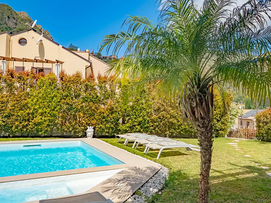 Immagine 32 di Villa in vendita  in Contrada Mastrissa a Taormina