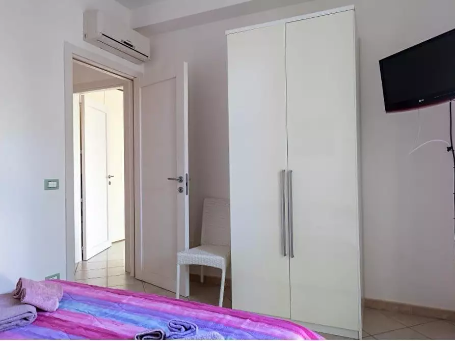 Immagine 18 di Villa in vendita  in Viale delle Rose 41 a Scicli