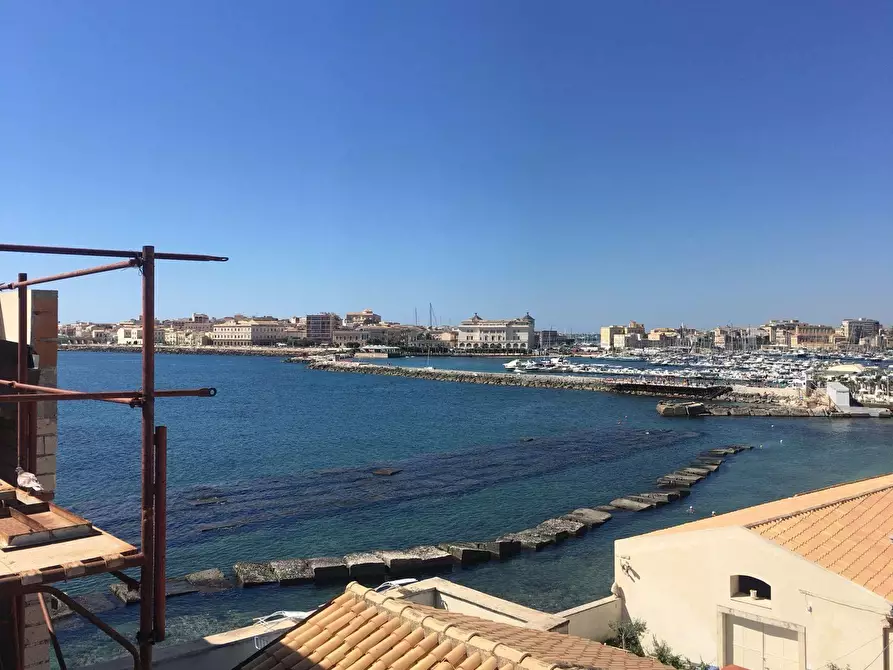 Immagine 28 di Terratetto in vendita  a Siracusa