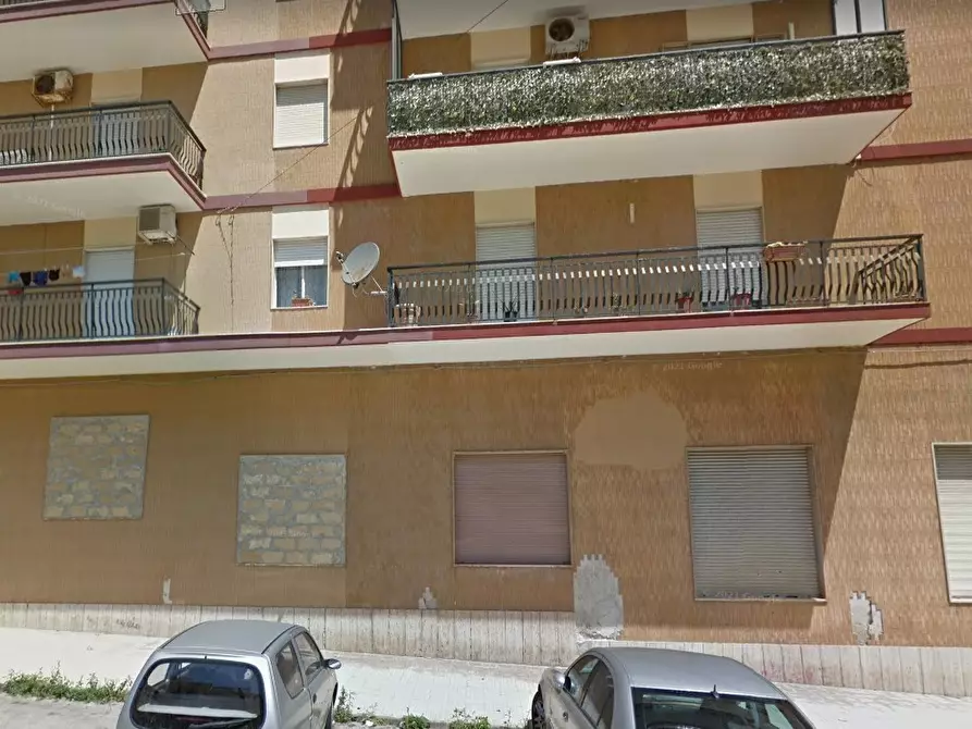 Immagine 4 di Locale commerciale in vendita  in Via Toscana 13 a Siracusa