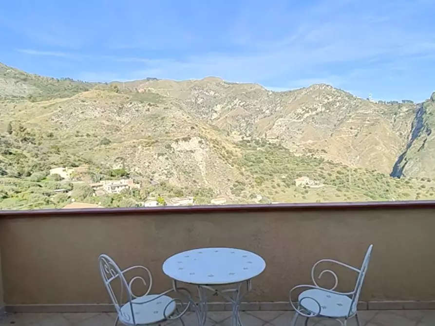 Immagine 36 di Villa in vendita  in SP10 41 a Taormina