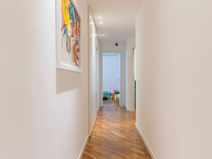 Immagine 21 di Appartamento in vendita  in Via Corsica 3 a Siracusa