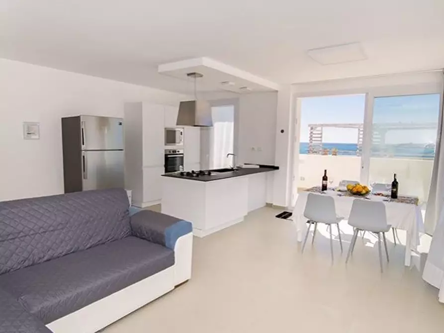 Immagine 8 di Villa in vendita  in Via Sebastiano Morale 5 a Siracusa