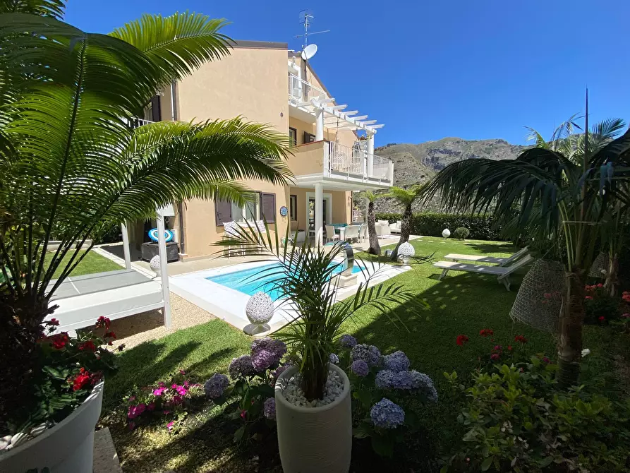 Immagine 66 di Villa in vendita  in Contrada Mastrissa 1000 a Taormina