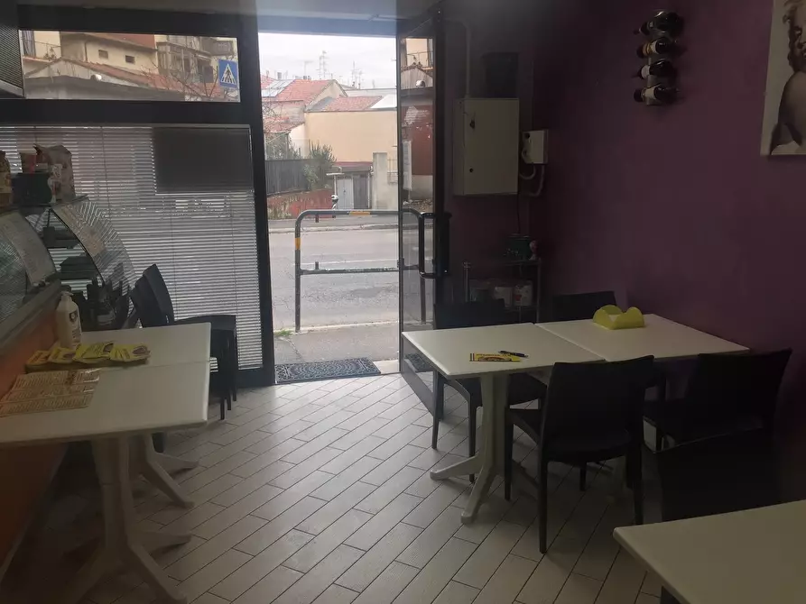 Immagine 13 di Pizzeria / Pub in vendita  in Via Fabio Filzi 157 a Prato