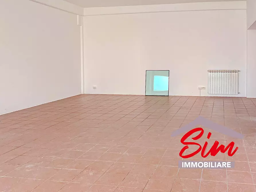 Immagine 6 di Locale commerciale in affitto  in via artigianato sn a Novara