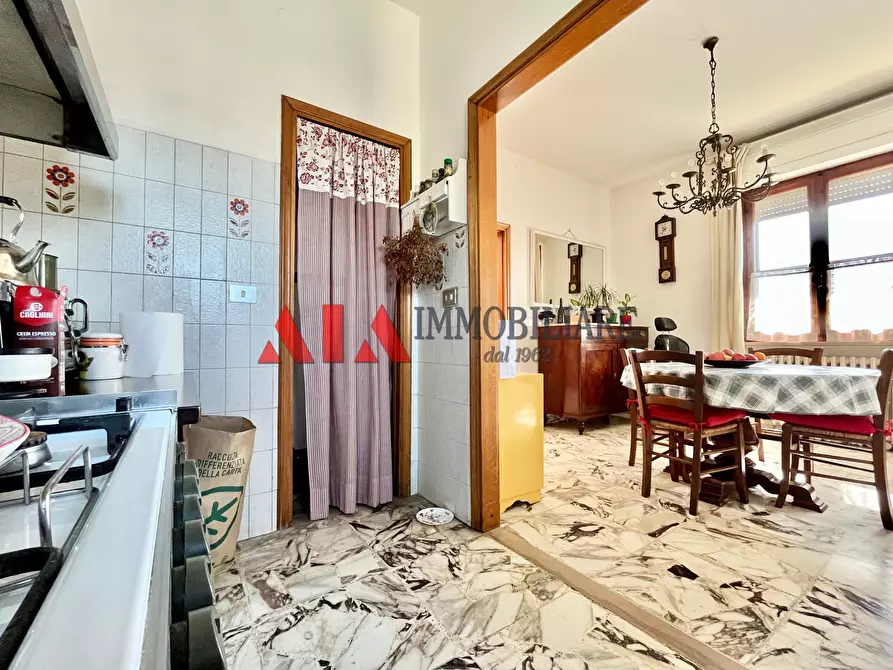 Immagine 11 di Villa in vendita  in Via del Popolo a Pontedera